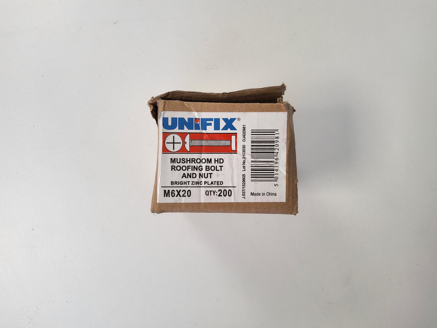 Unifix Mushroom Head Roofing Bolt and Square Nuts M6 x 20 (Pack of 200)